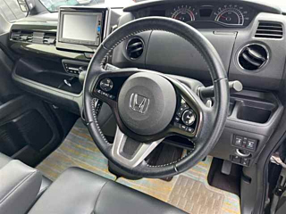 HONDA N BOX 2017