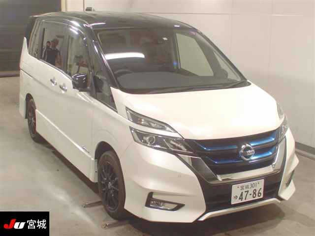 NISSAN SERENA