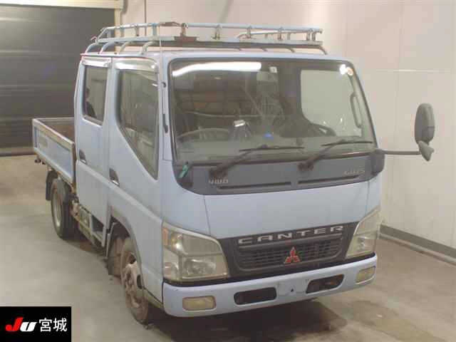 MITSUBISHI CANTER 2005