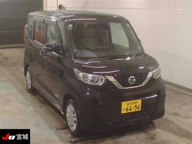 NISSAN ROOX 2023