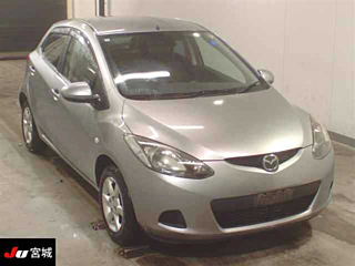 MAZDA DEMIO 2010