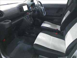 DAIHATSU MIRA E S 2020
