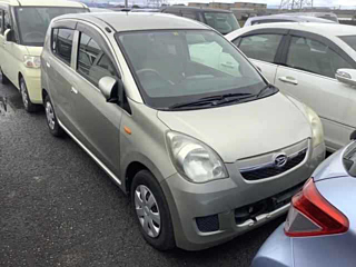 DAIHATSU MIRA 2010