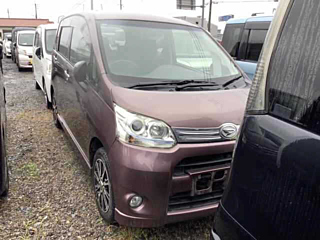 DAIHATSU MOVE 2011