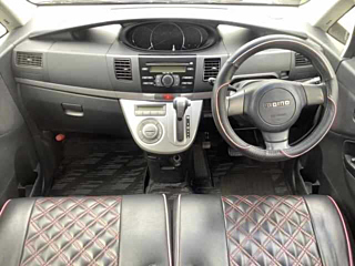 DAIHATSU MOVE 2010