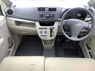 DAIHATSU MOVE 2013