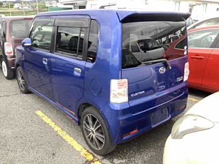 DAIHATSU MOVE CONTE 2010