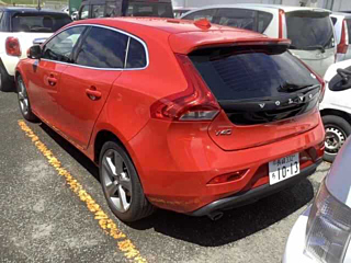 VOLVO V40 2014