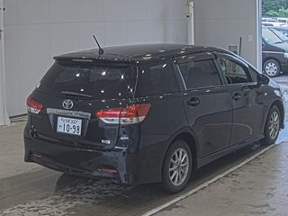 TOYOTA WISH 2009
