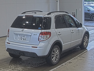 SUZUKI SX-4 2012