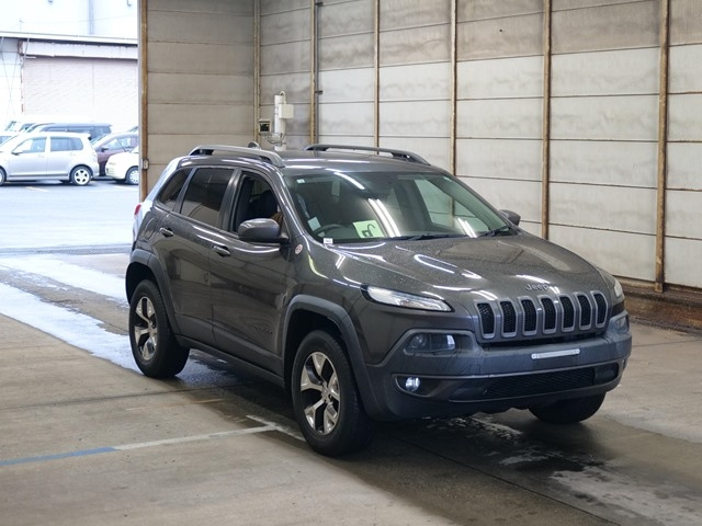 CHRYSLER JEEP CHEROKEE