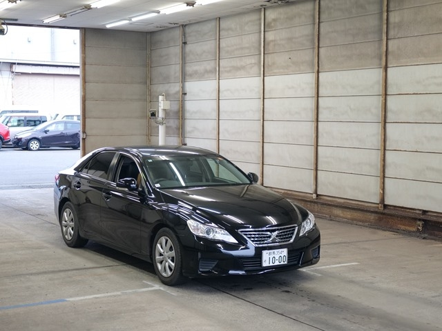TOYOTA MARK X 2010