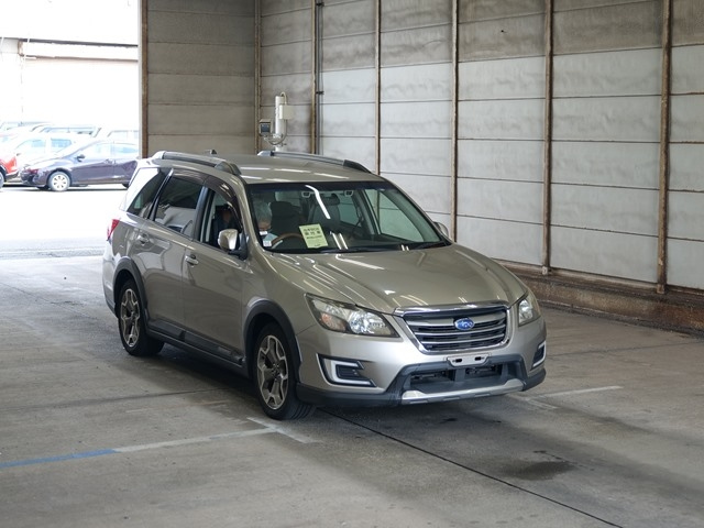 SUBARU EXIGA 2017