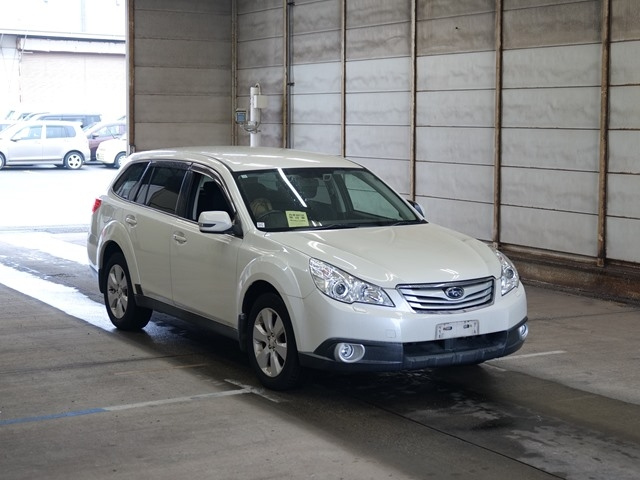 SUBARU LEGACY OUTBACK 2010