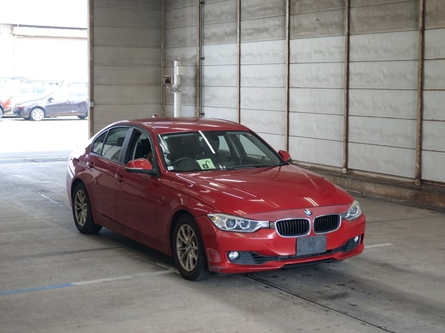 BMW 3 SERIES 2012