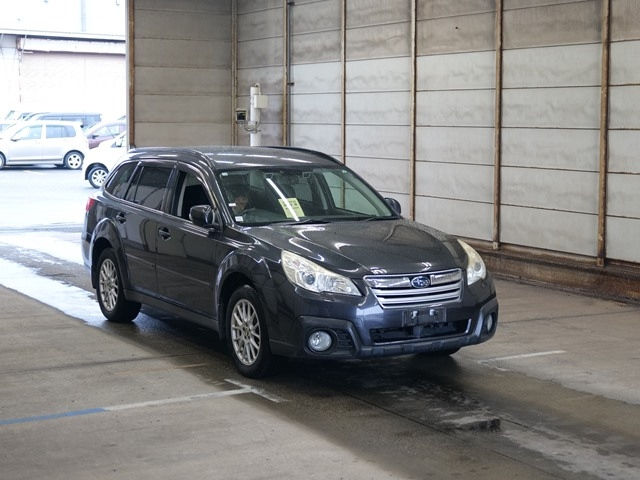 SUBARU LEGACY OUTBACK 2012