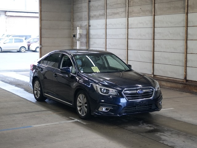 SUBARU LEGACY B4 2018
