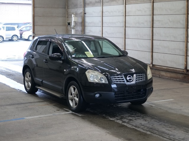 NISSAN DUALIS