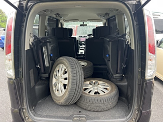 NISSAN SERENA 2012