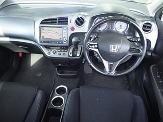 HONDA STREAM 2008
