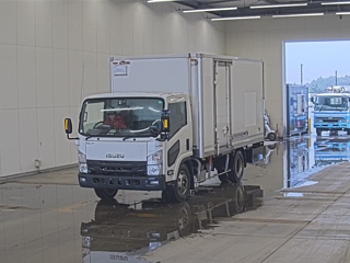 ISUZU ELF 2018