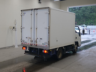 ISUZU ELF 2015
