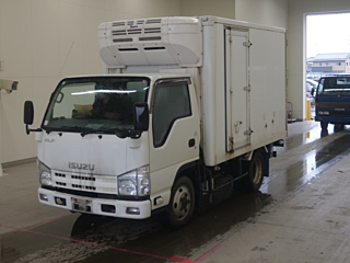 ISUZU ELF 2015