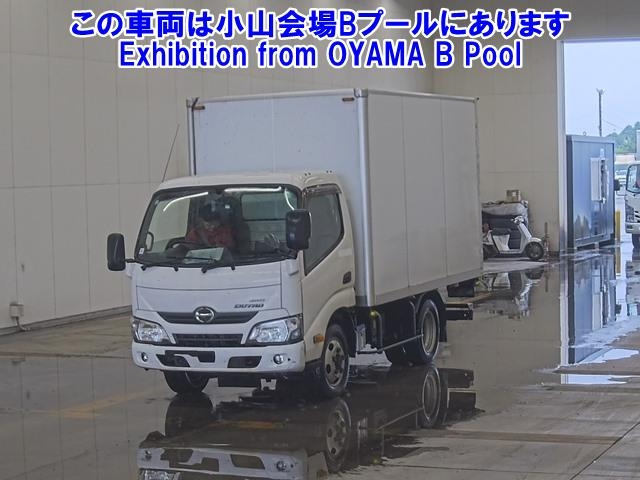 HINO DUTRO 2017