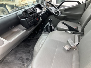 HINO DUTRO 2019
