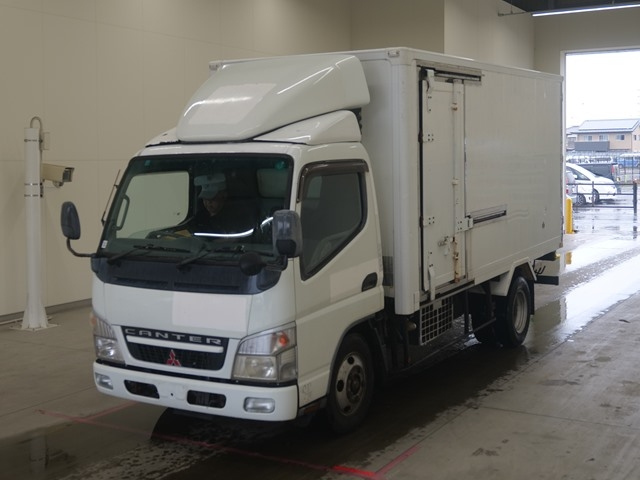MITSUBISHI CANTER 2006