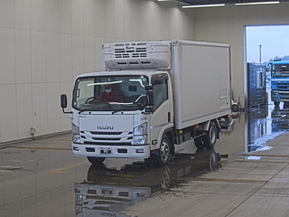 ISUZU ELF 2019