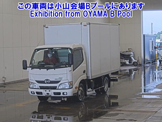 HINO DUTRO 2015
