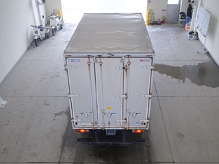 MITSUBISHI CANTER 2015