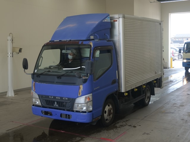 MITSUBISHI CANTER 2008