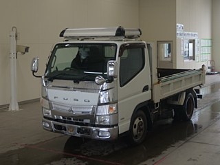 MITSUBISHI CANTER 2015