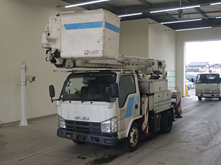 ISUZU ELF 2008
