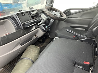 MITSUBISHI CANTER 2017