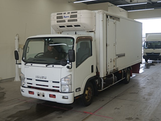 ISUZU ELF 2013