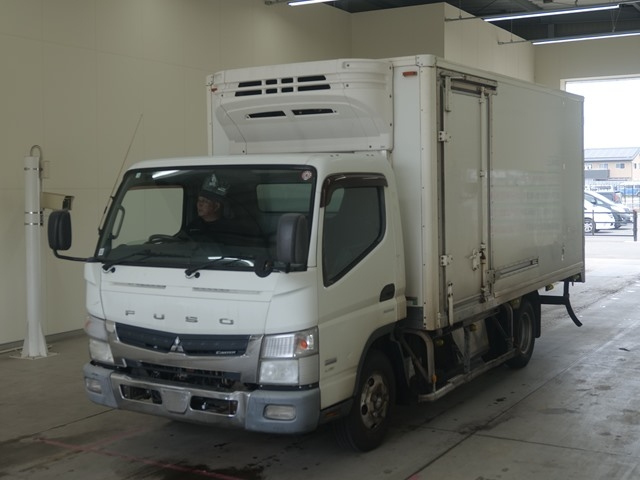 MITSUBISHI CANTER 2012