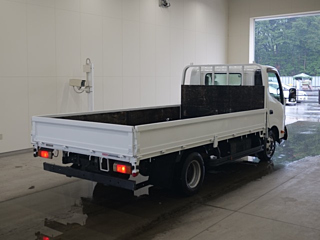 HINO DUTRO 2015