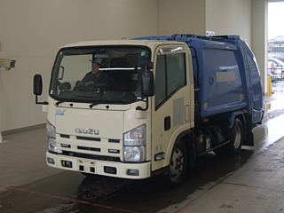 ISUZU ELF 2011