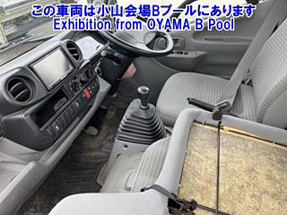 TOYOTA DYNA 2019