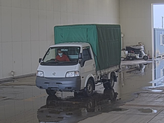 NISSAN VANETTE TRUCK 2015