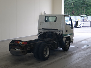 ISUZU ELF 2013
