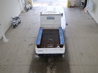 ISUZU ELF 2011