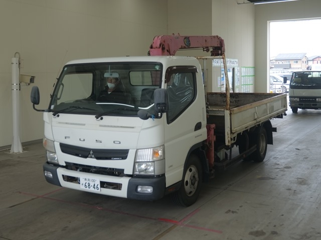 MITSUBISHI CANTER 2015