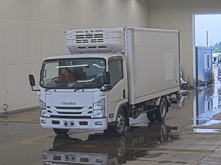 ISUZU ELF 2015