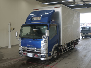 ISUZU ELF 2013