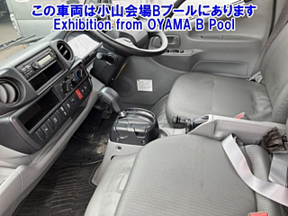 TOYOTA DYNA 2020
