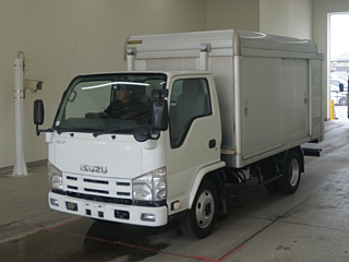 ISUZU TRUCK 2013
